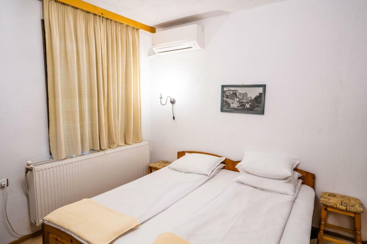 Toni'S Guest House 멜닉 외부 사진